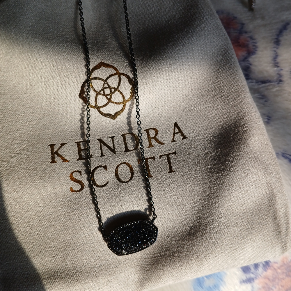 Kendra Scott Black Pendant Necklace